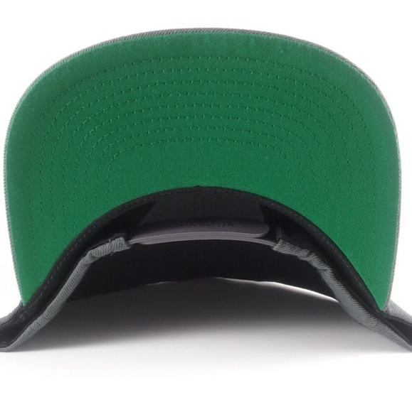 MONEY OBEYS Gray & Black Snapback Hat 3D Flat Bill - Picture 4 of 5